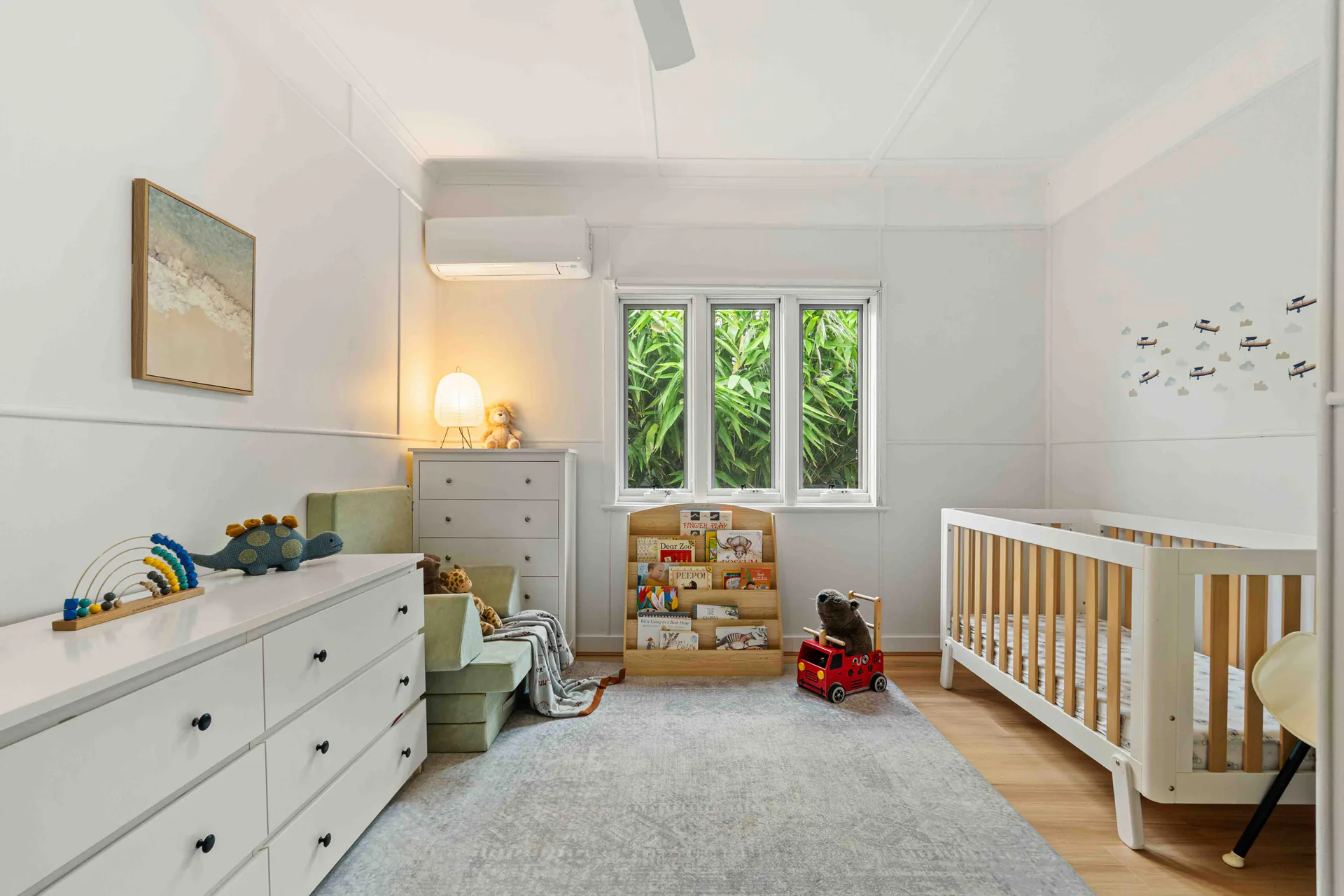 Listing photography of a bright child's bedroom